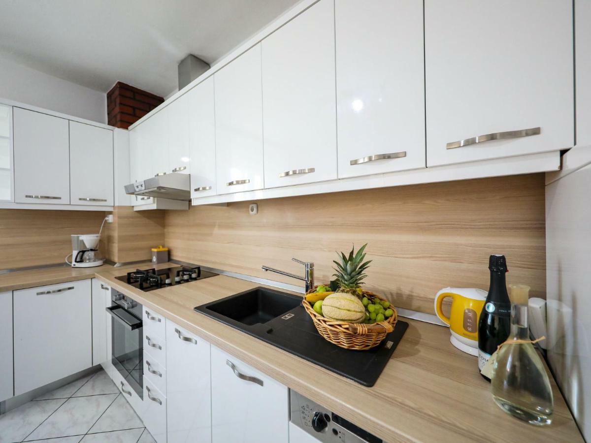 Lovely Holiday Home In Policnik With Private Pool Kültér fotó